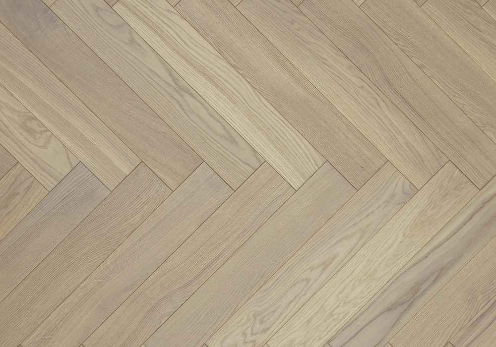 Инженерная доска Karelia Herringbone ДУБ КАРАМЕЛЬ HB